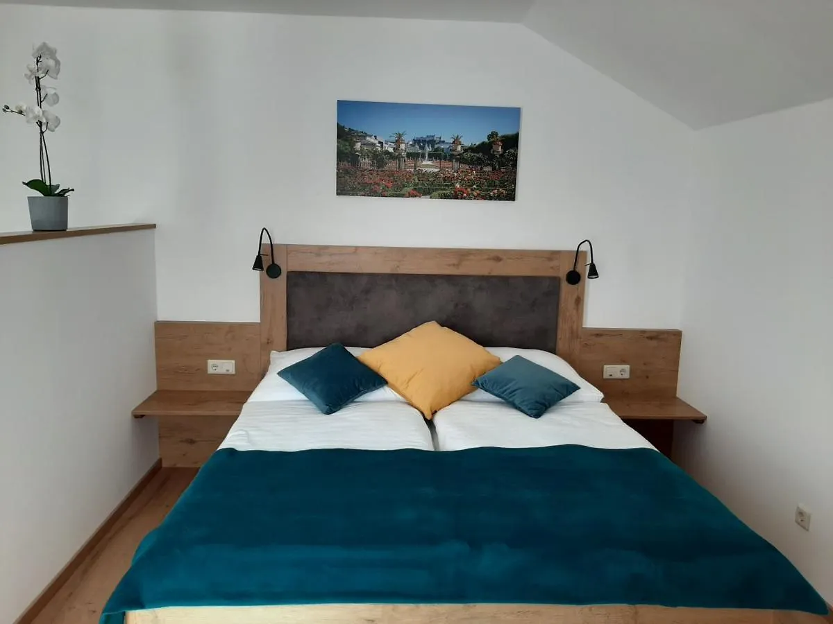 Apartments By Pension Ballwein Salzburg
